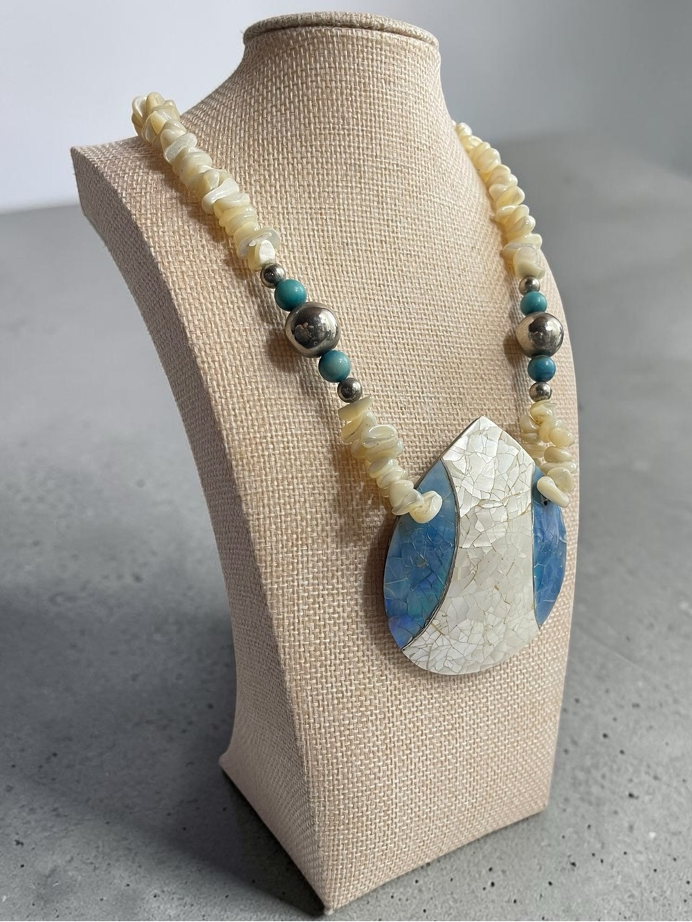 Mosaic Abalone Mother of Pearl Teardrop Pendant Shell Bead Necklace